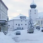 Zur Post Hotel Lam