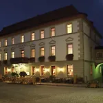 Zur Post Otel