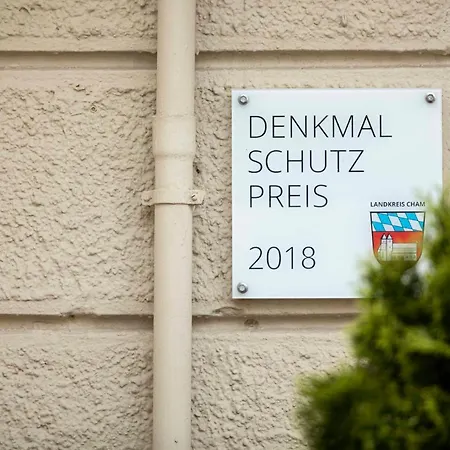 Zur Post فندق