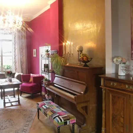 Zur Post Hotel Lam