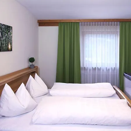 Zur Post Hotel 3*